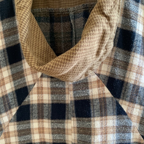 🇨🇦Upcycled Plaid Flannel cowl-neck tunic dress - Picture 7 of 12